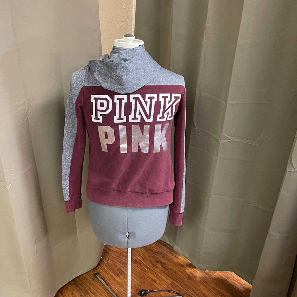 Comfortable - image 2